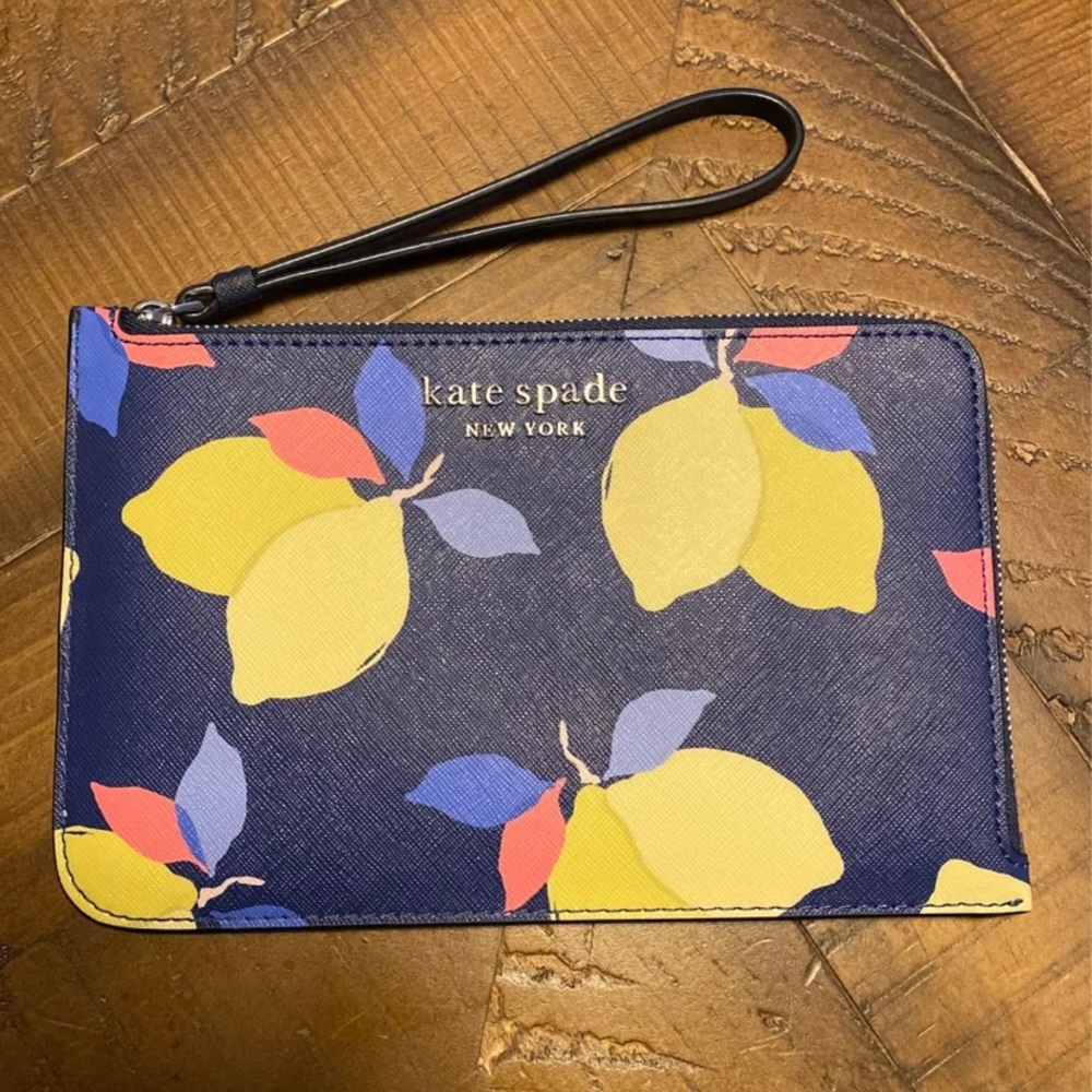 Kate spade lemon zest wristlet